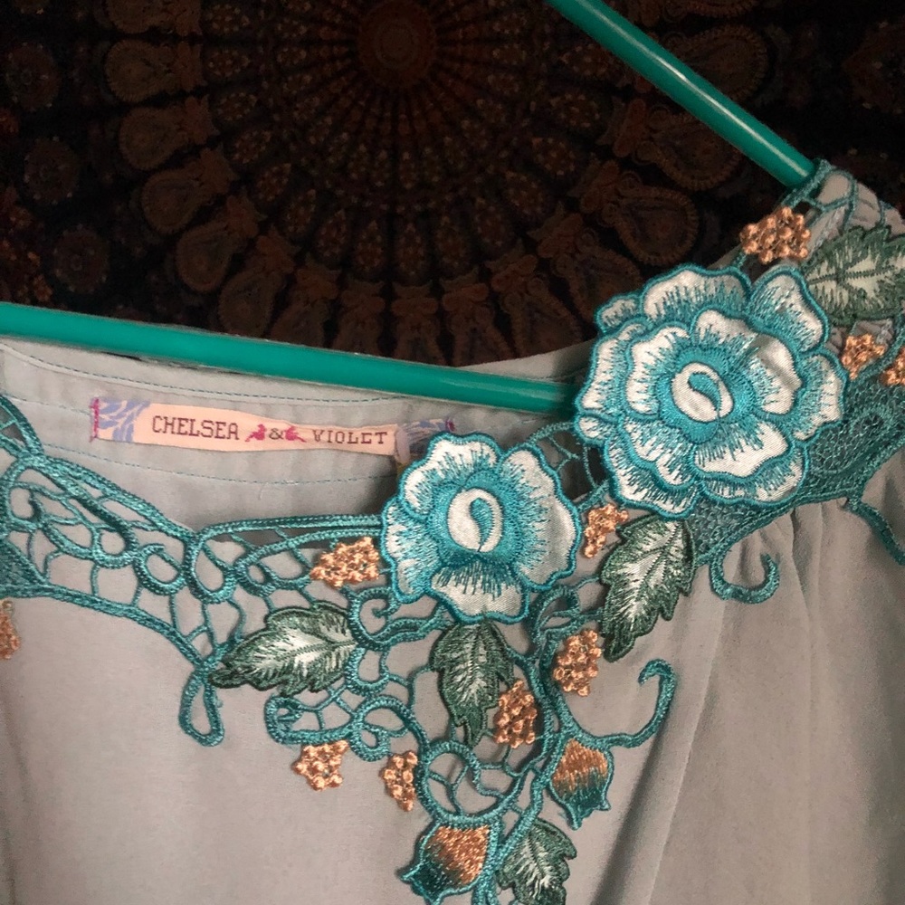 Chelsea and Violet Floral Blouse